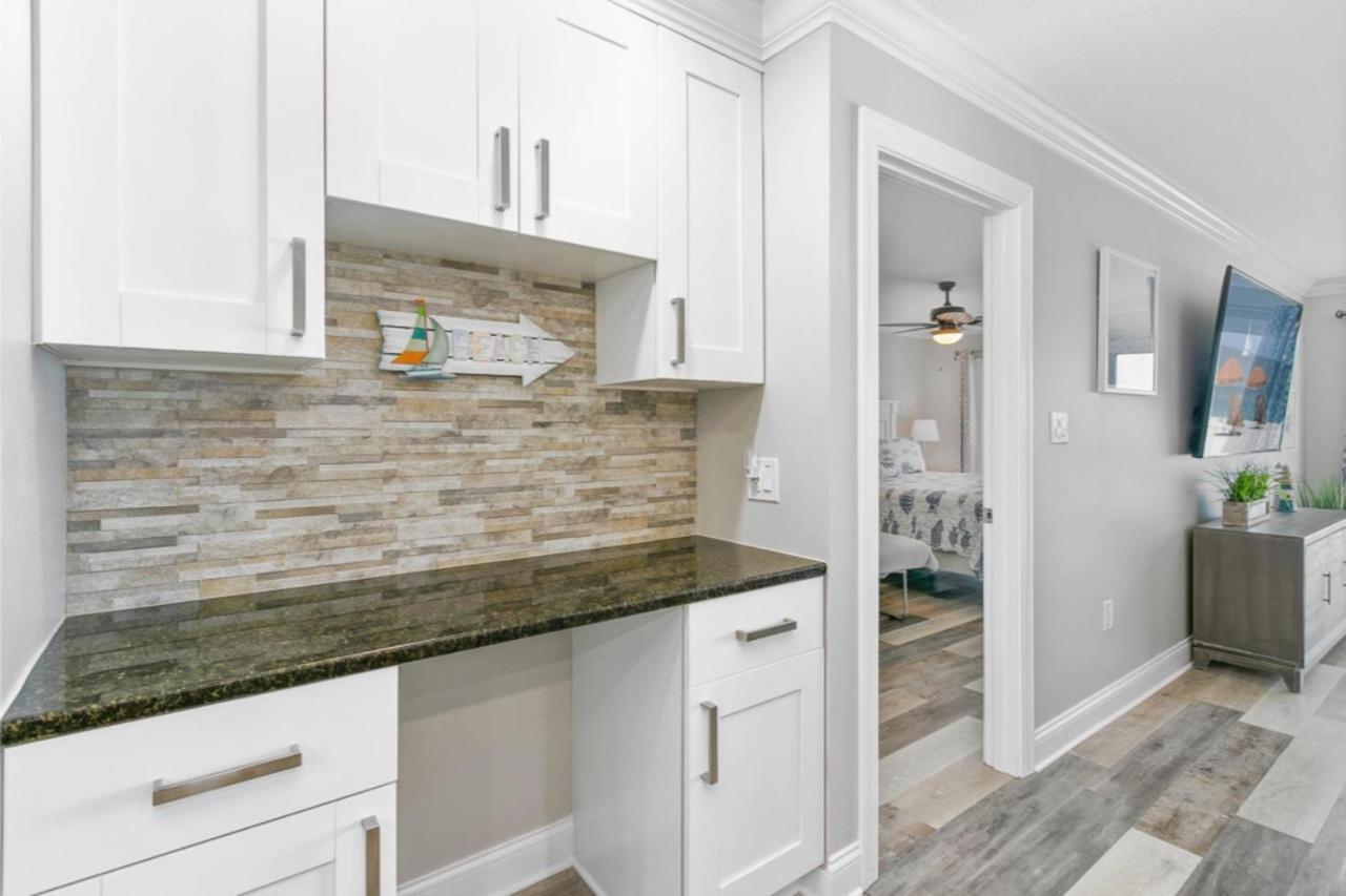 Gorgeous 3 Bedroom Condo In The Perfect Locationseaoats302 St. Pete Beach Exterior foto